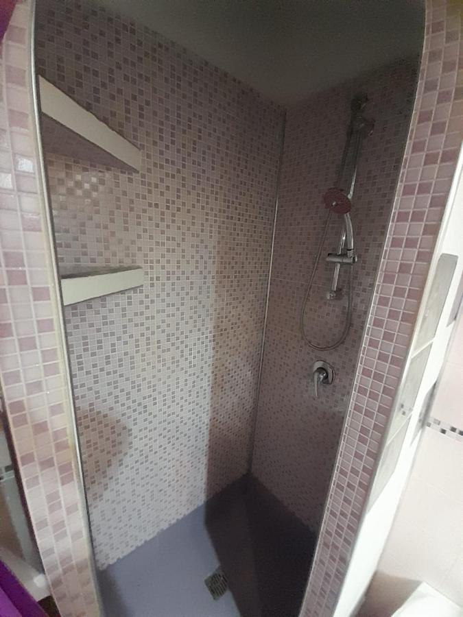 ブリンディジ First Houseヴィラ エクステリア 写真
